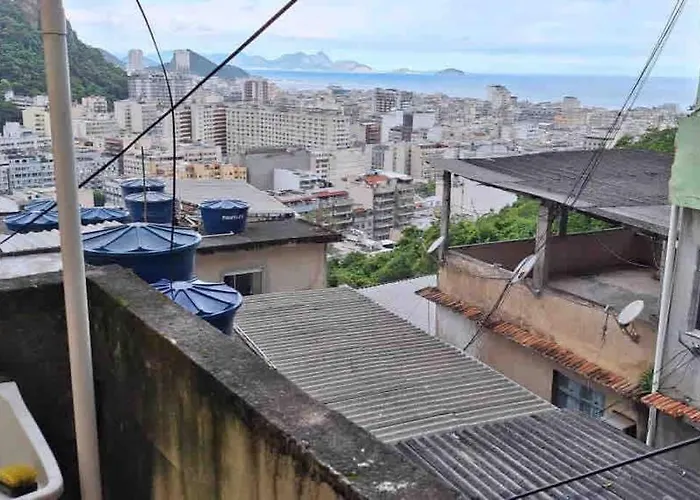 Casa Quarto E Sala Em Copacabana! Morro Tabajaras!
